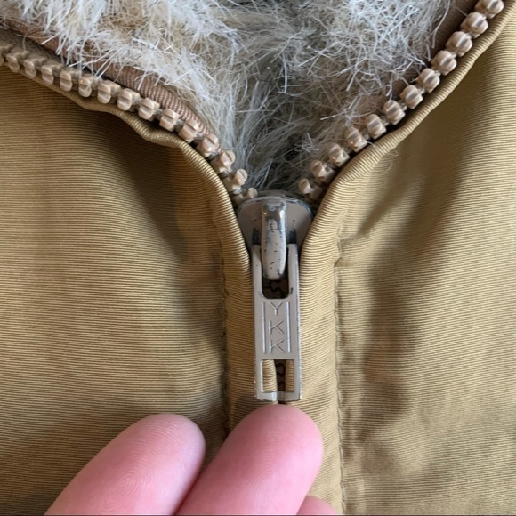 Woolrich Tan Faux Fur Lined Zipper Vest - Picture 3 of 9